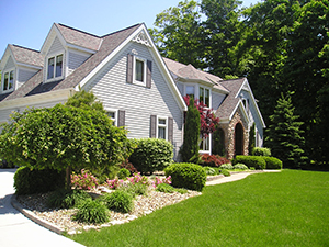 Landscapers and Lawncare Services in Loogootee, IN